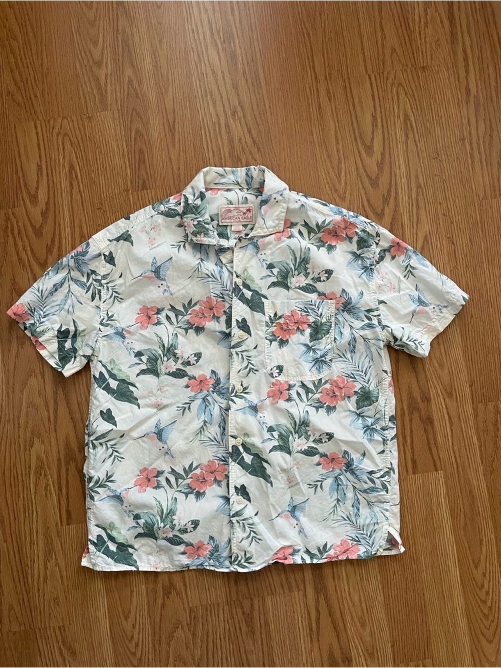 American Eagle tropical Hawaiian Men's Floral  Button-Up Shirt summer preppy